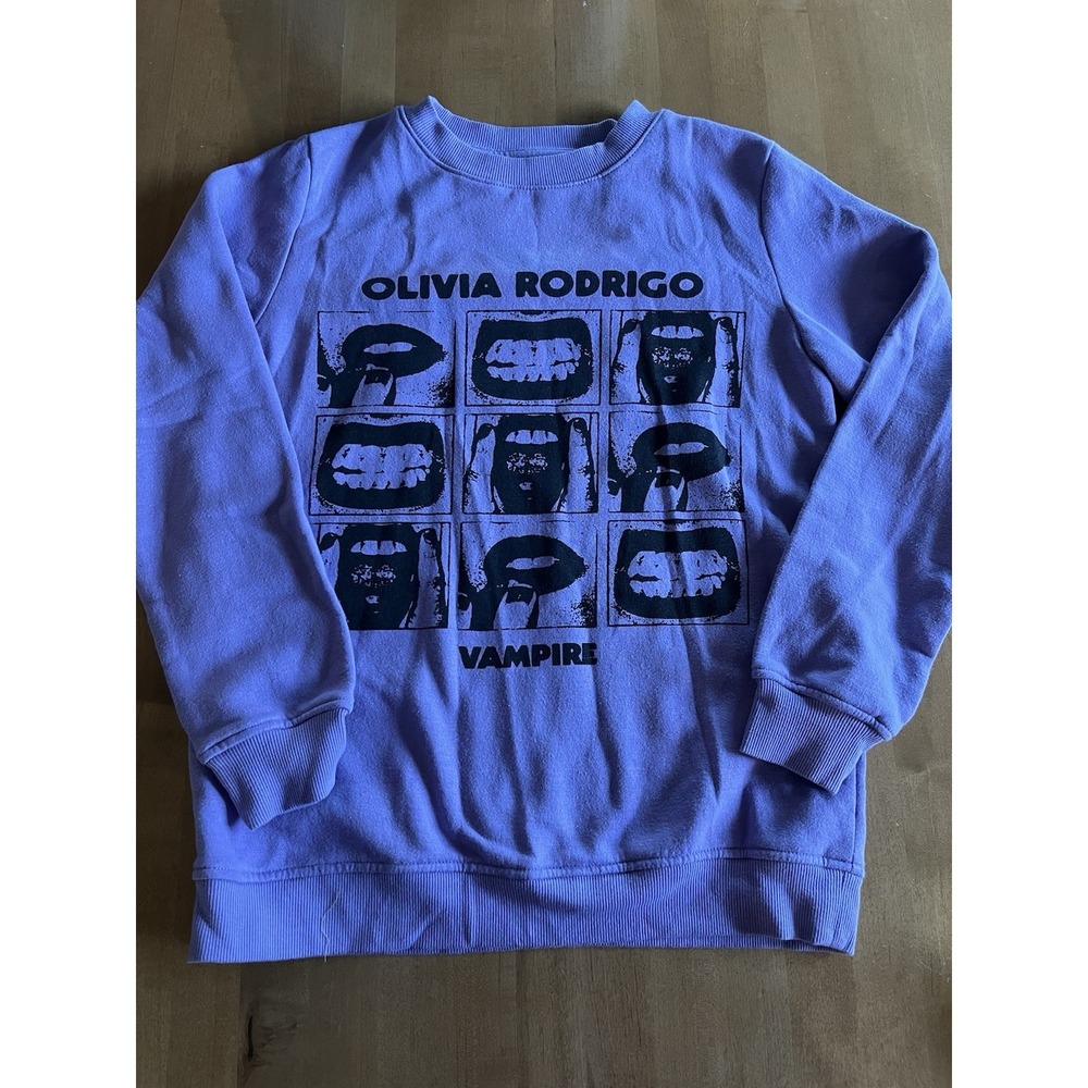 Olivia Rodrigo Womens Vampire Purple Graphic Print Sweatshirt Size S Small Album